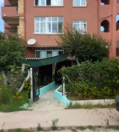 Lägenhetshotell Deniz Yildizi